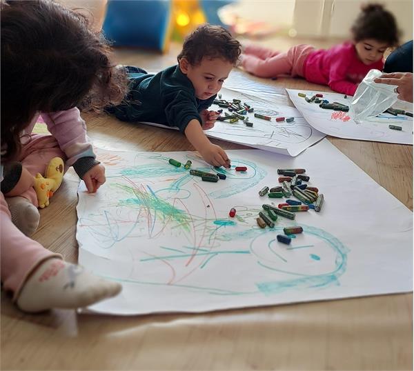 نقاشی در رویش طلایی