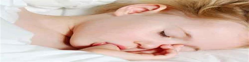 انگشت مکیدن