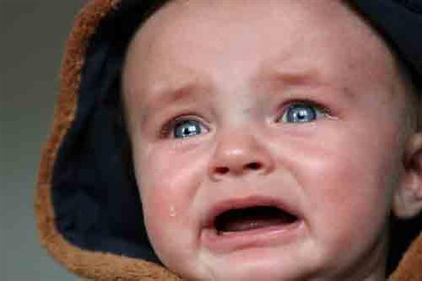 نوزاد من با گریه چه به من میگوید؟